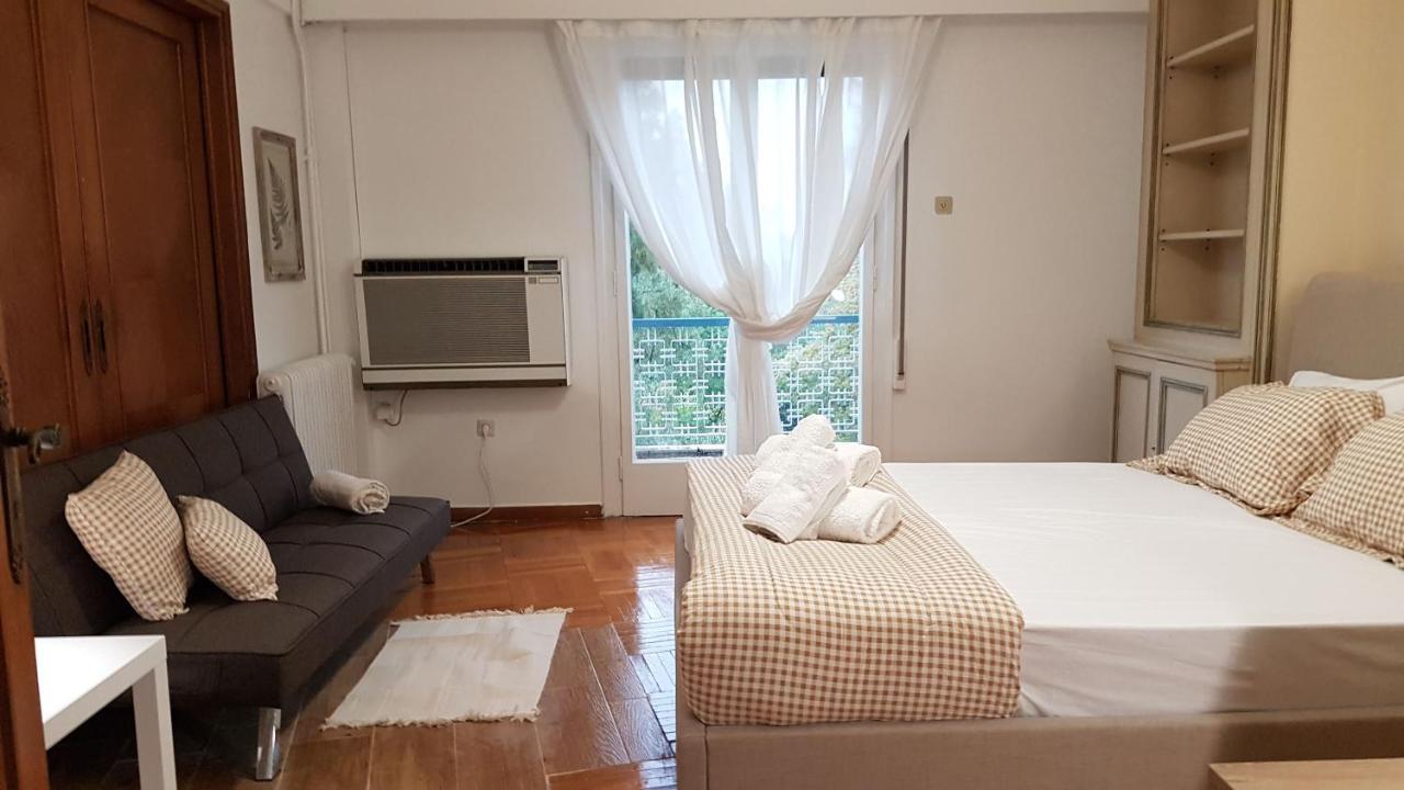 Apricot Apartment - Athens Center, 6 Bd, 2.5 Bath Екстер'єр фото