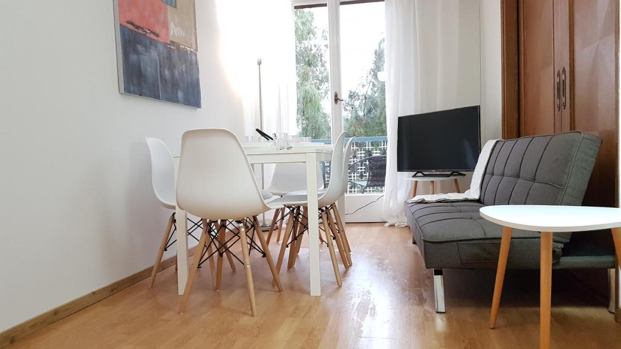 Apricot Apartment - Athens Center, 6 Bd, 2.5 Bath Екстер'єр фото